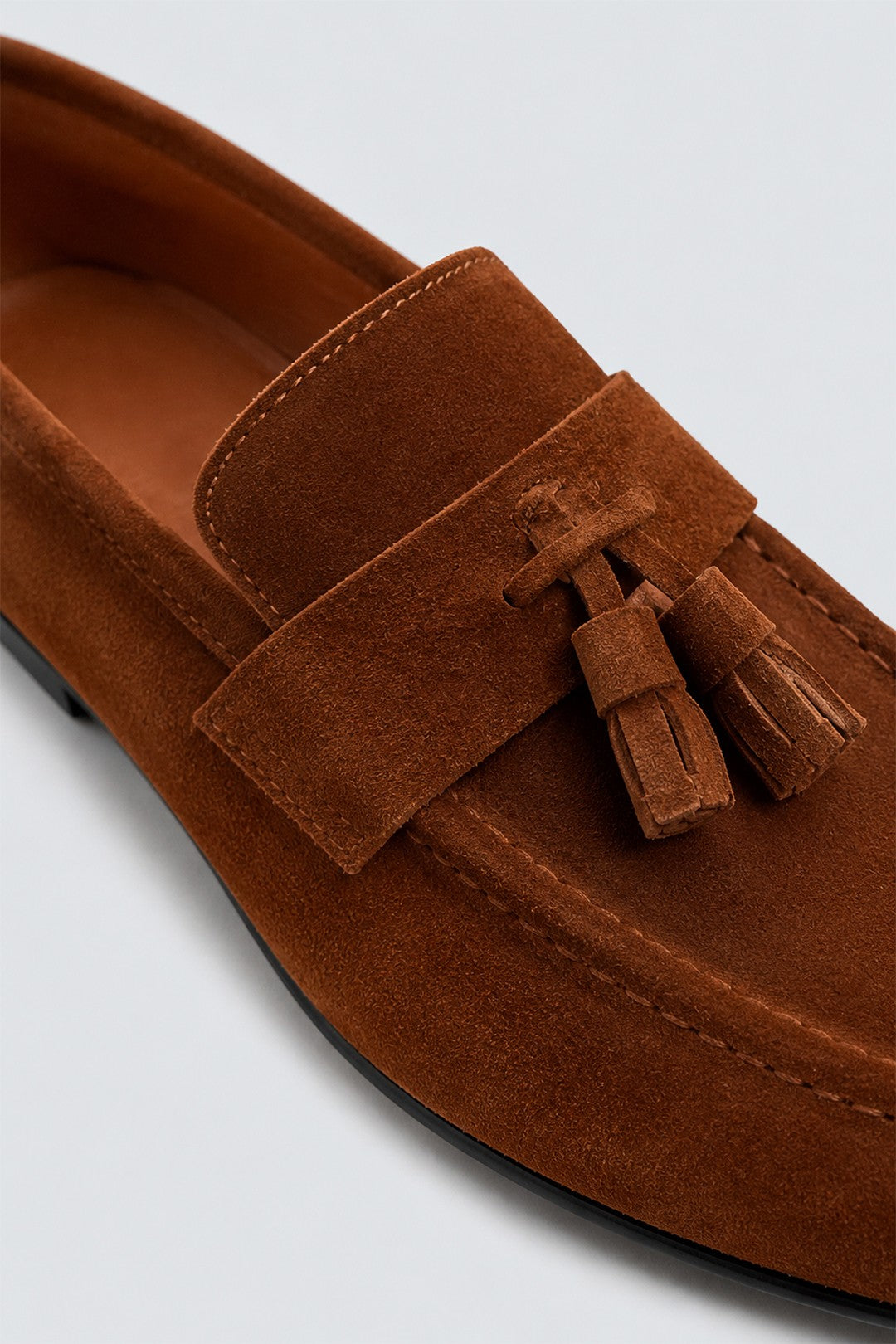 100% Suede Shoes with Tassels
