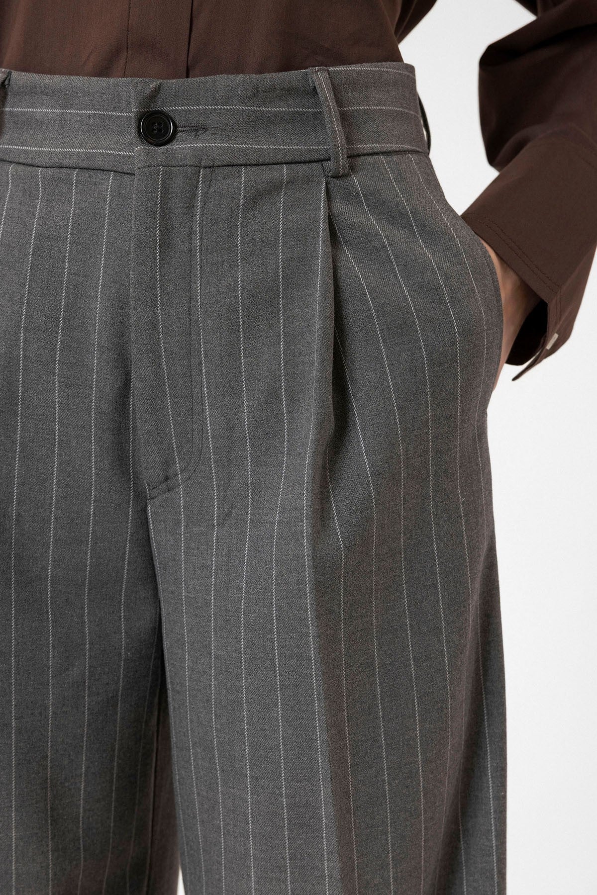 Antioch Women's High-Waisted Pleated Striped Pants