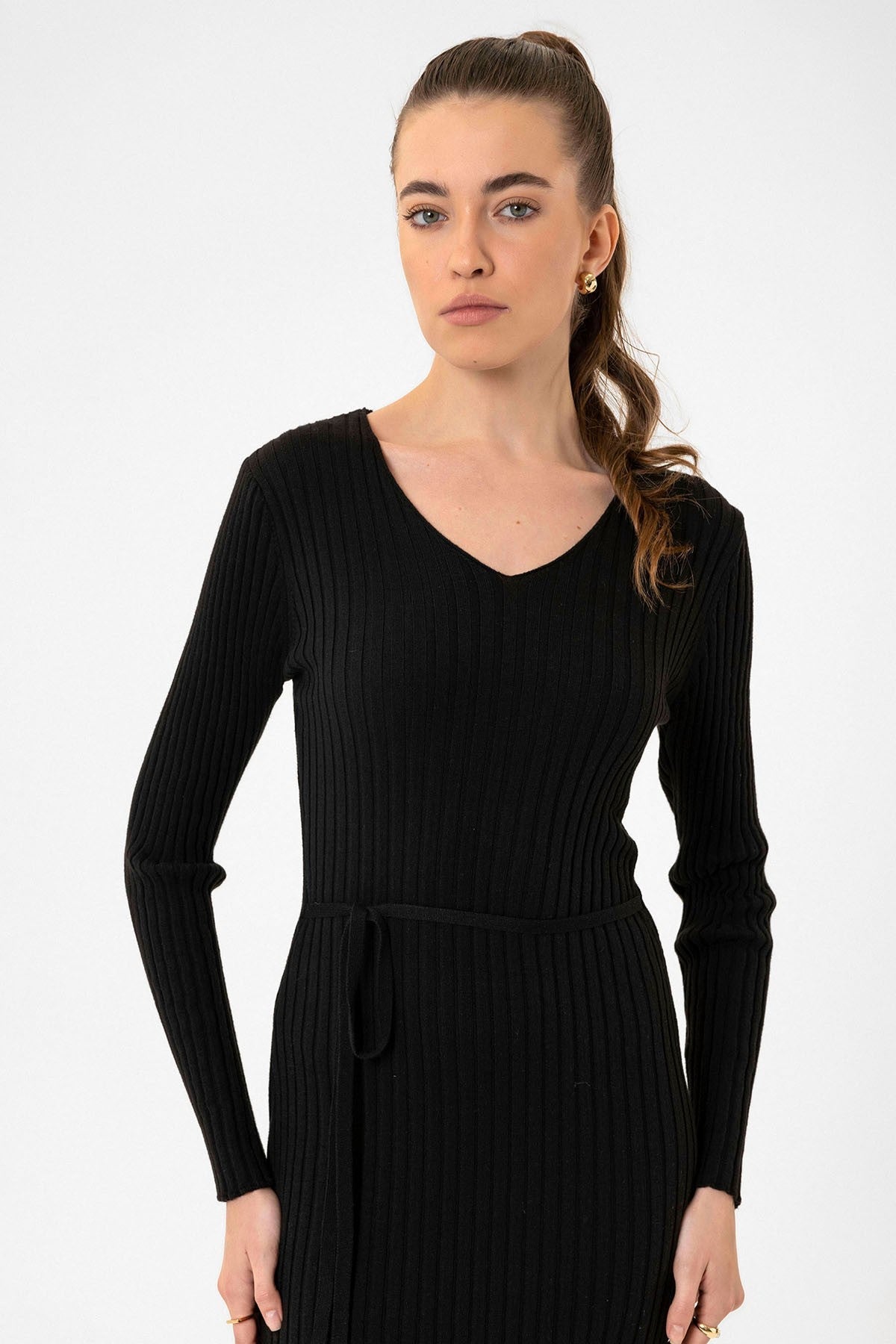 Antioch Women's Ribbed Midi Knit Dress