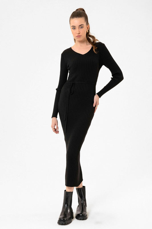 Antioch Women's Ribbed Midi Knit Dress