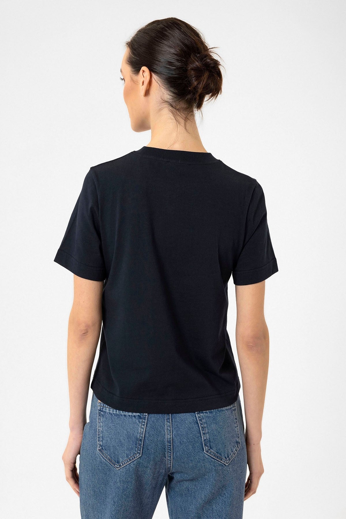 Antioch Women's Crew Neck Basic T-Shirt