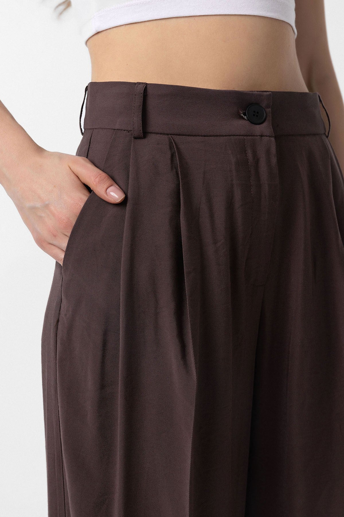 Antioch Women's Double-Pocket Pants