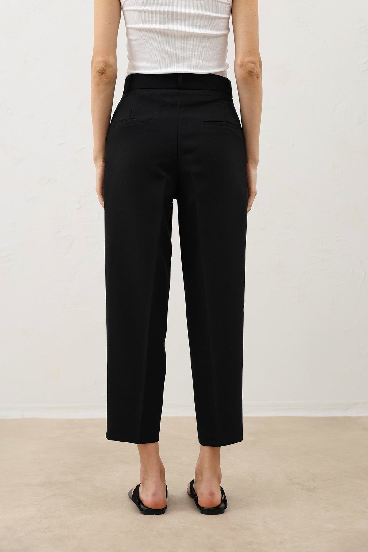 Women's Trousers with Pockets