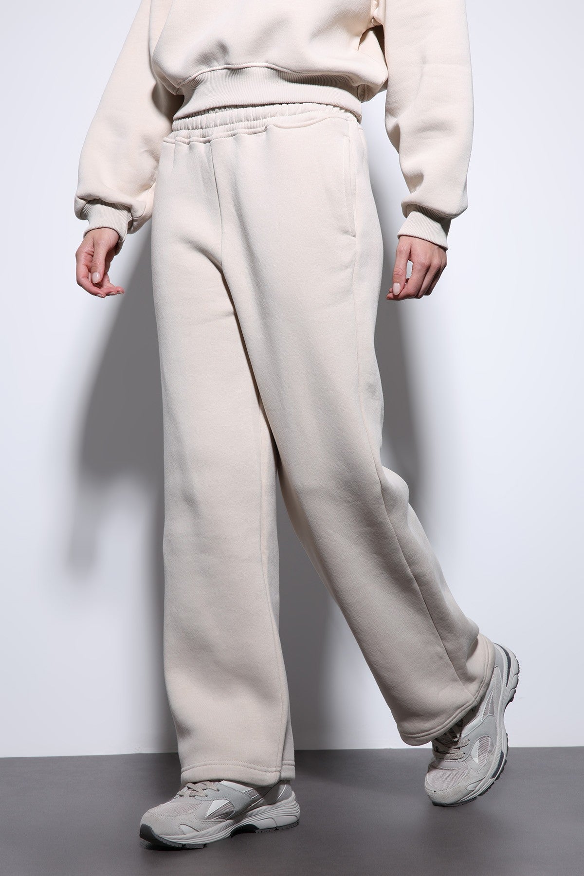 Antioch Basic Adjustable-Leg Women's Sweatpants