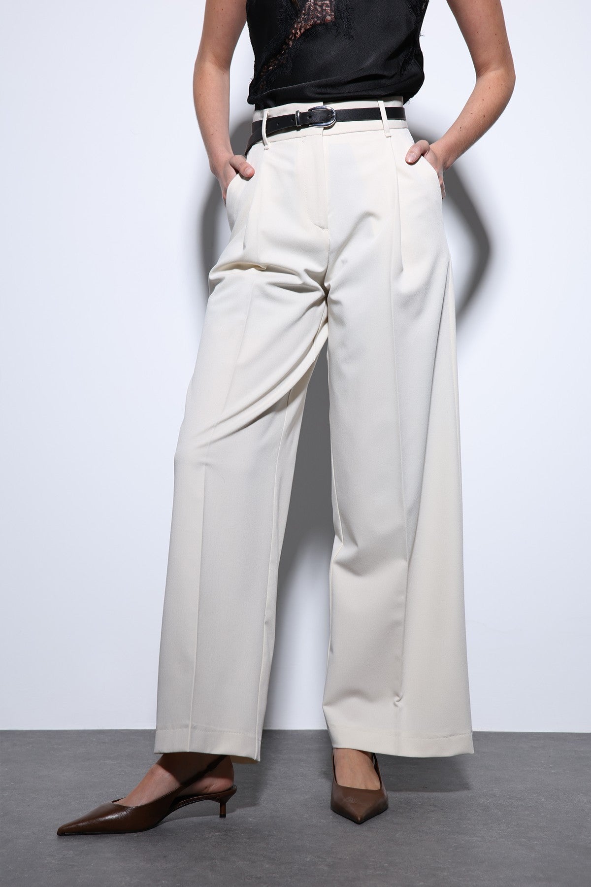 Antioch Wide-Leg Women's Pants
