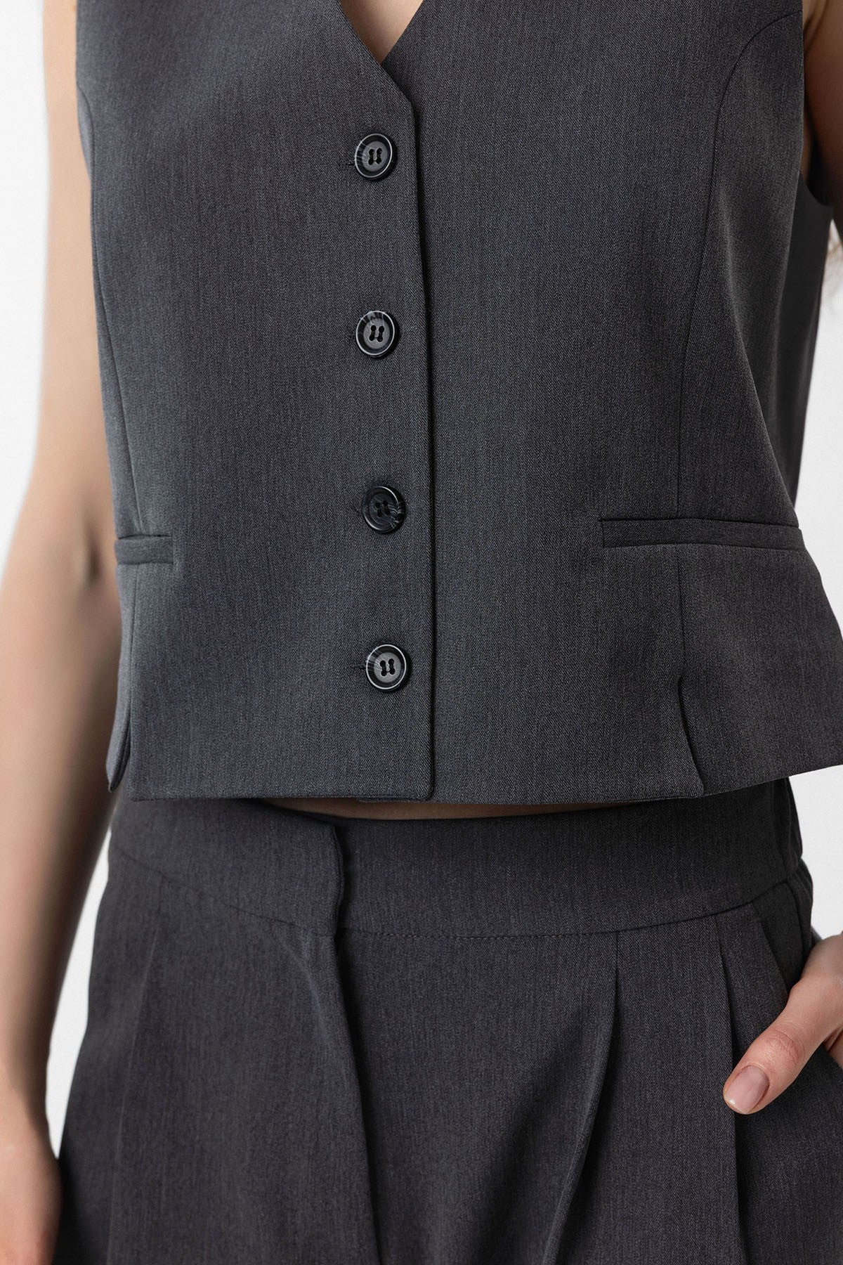 Antioch Women's Slit Vest