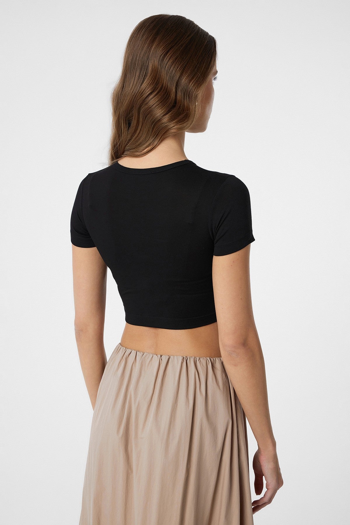 Antioch Basic Crop Women's Top