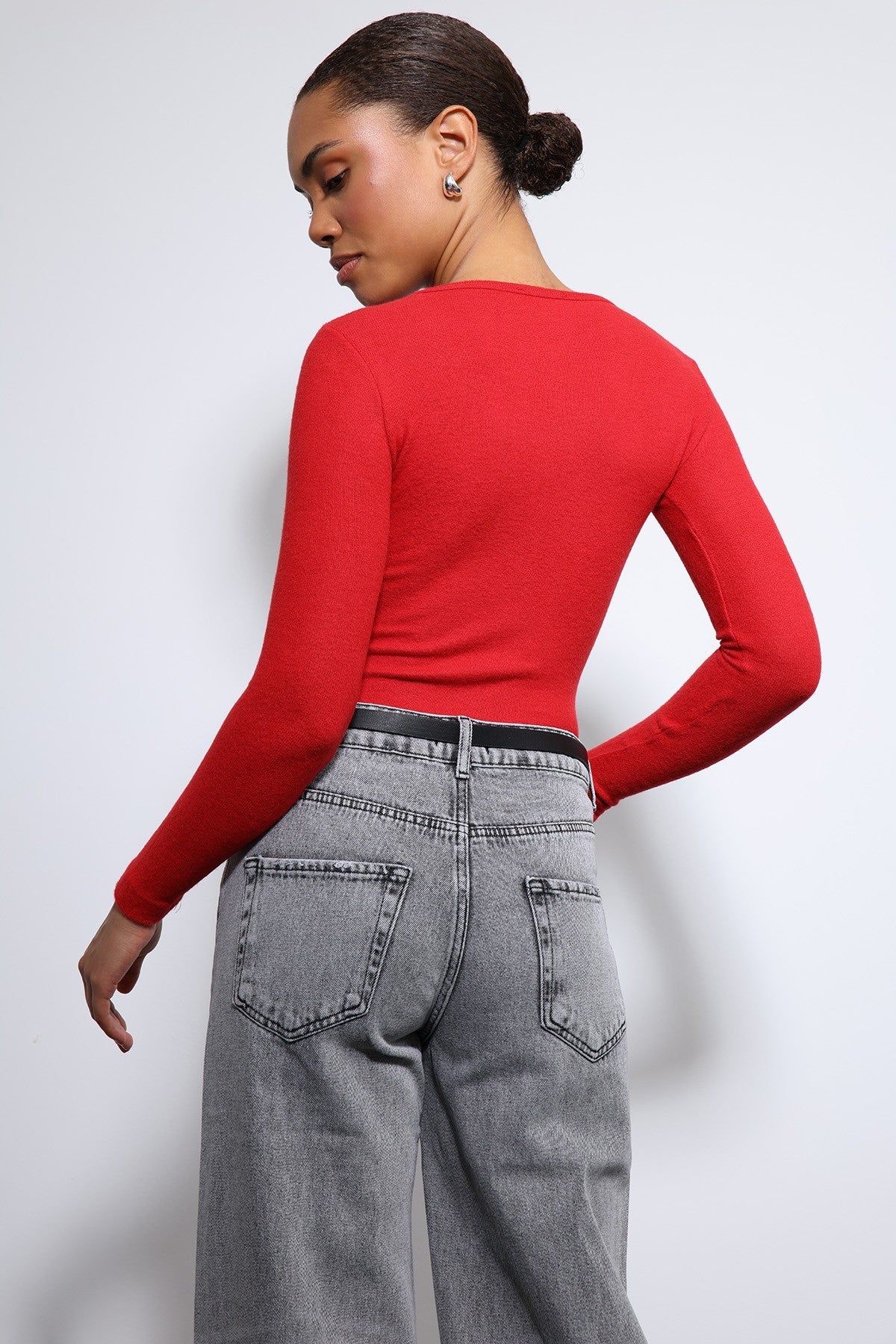 Antioch Basic Long-Sleeve T-Shirt