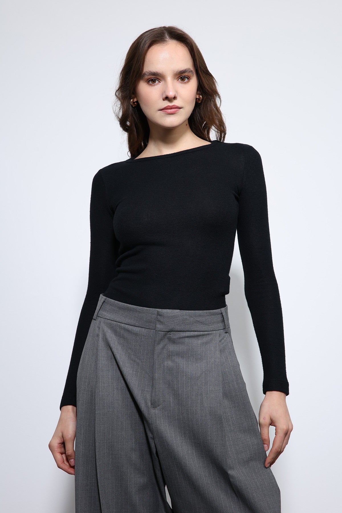 Antioch Basic Long-Sleeve T-Shirt