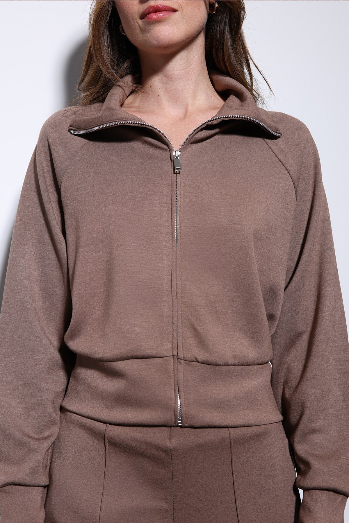 Antioch Women's Zipper Sweatsuit Set