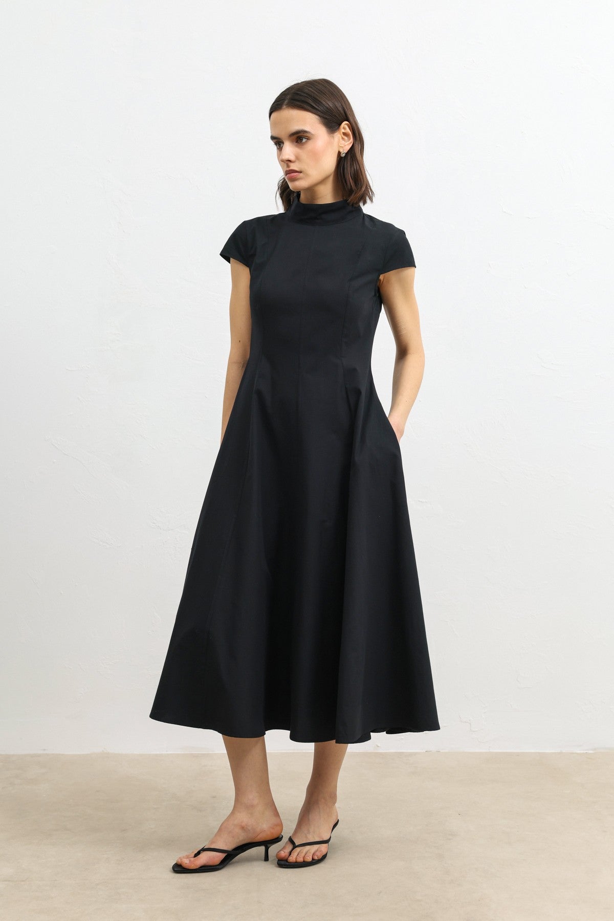 Antioch Poplin Women's Midi Dress