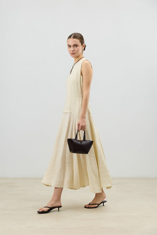 Women's Dress with a Belt Detail in an Antioch Lyocell Blend