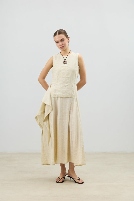 Women's Dress with a Belt Detail in an Antioch Lyocell Blend