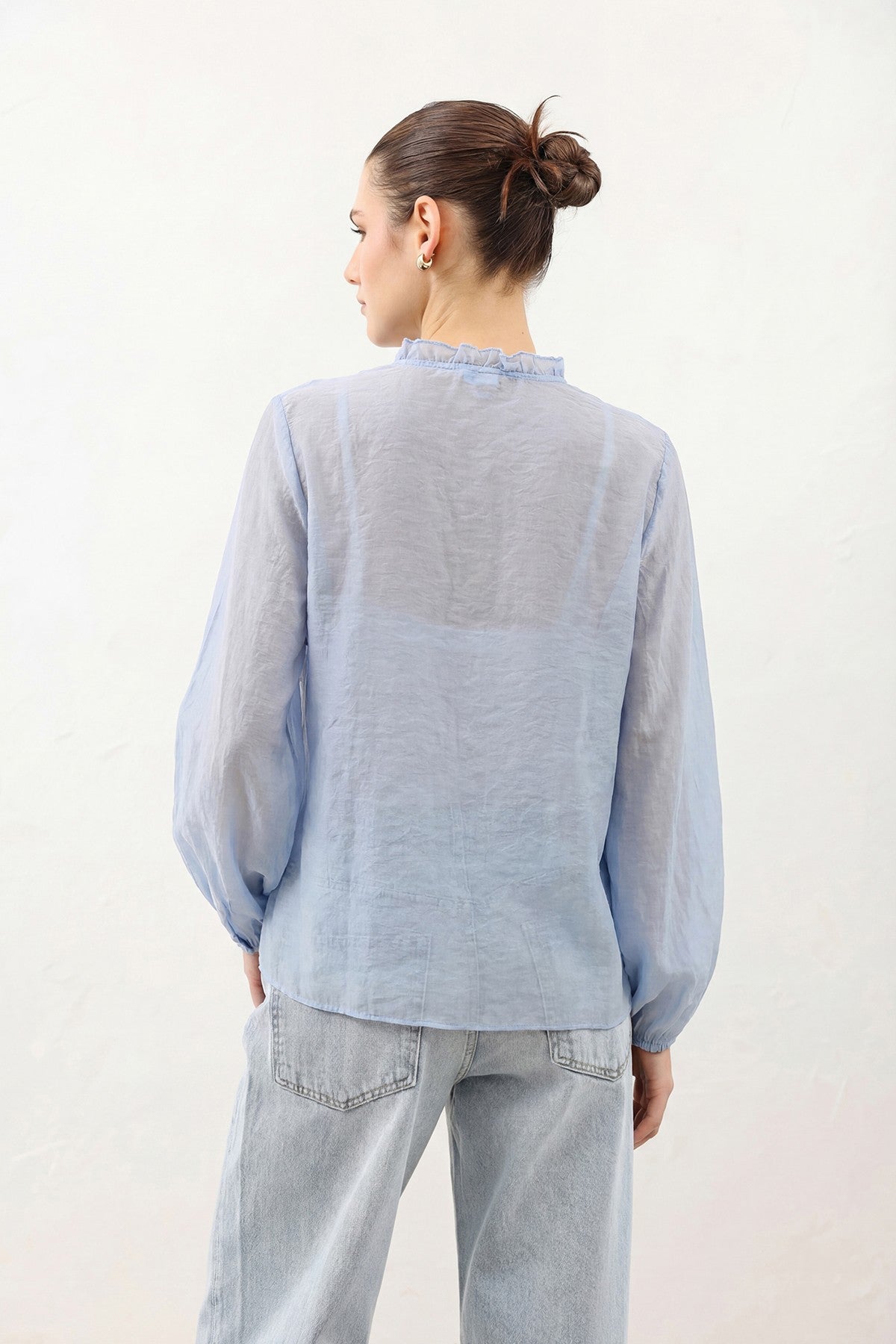 Women's Ruffled Shirt