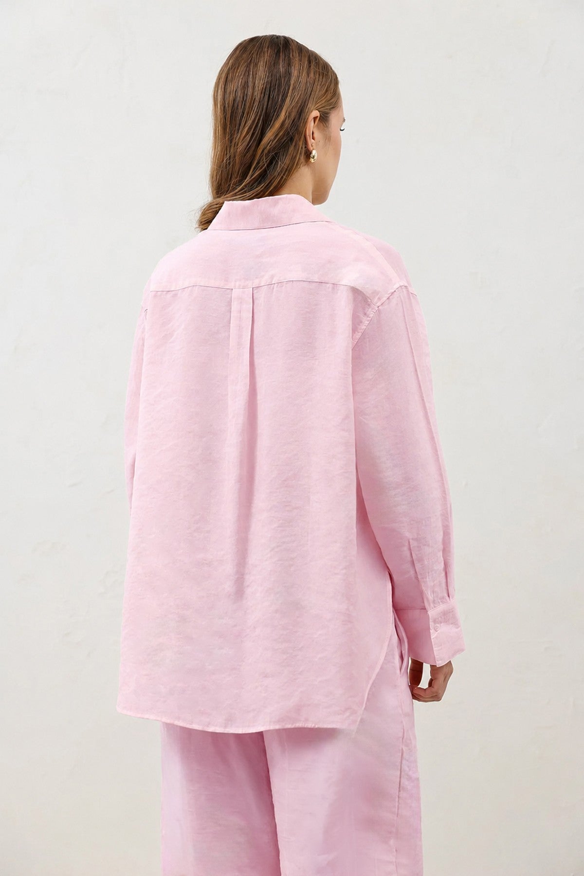 Flowy Oversized Women's Shirt