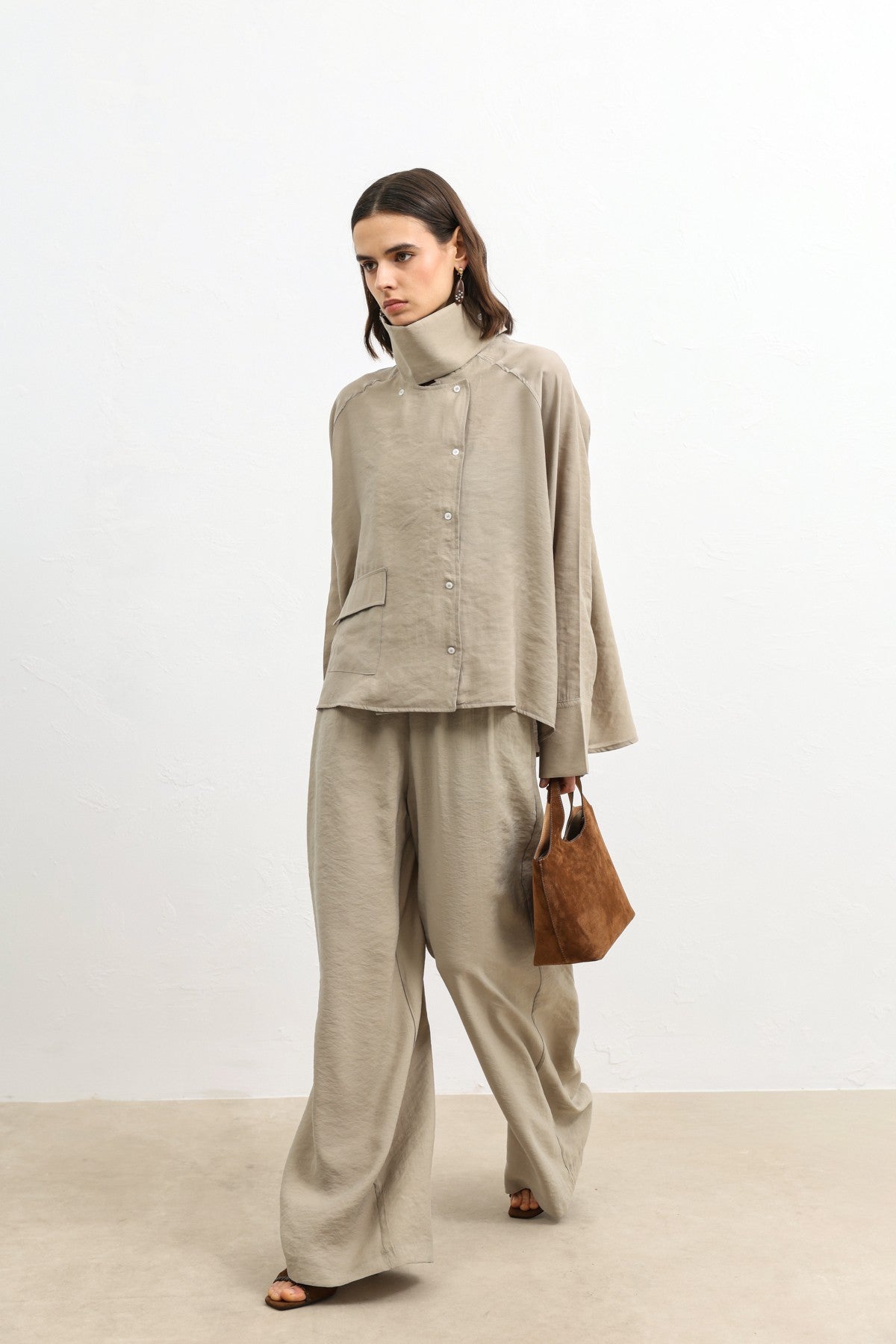 Antioch Women's Shirt with a Stand-Up Collar