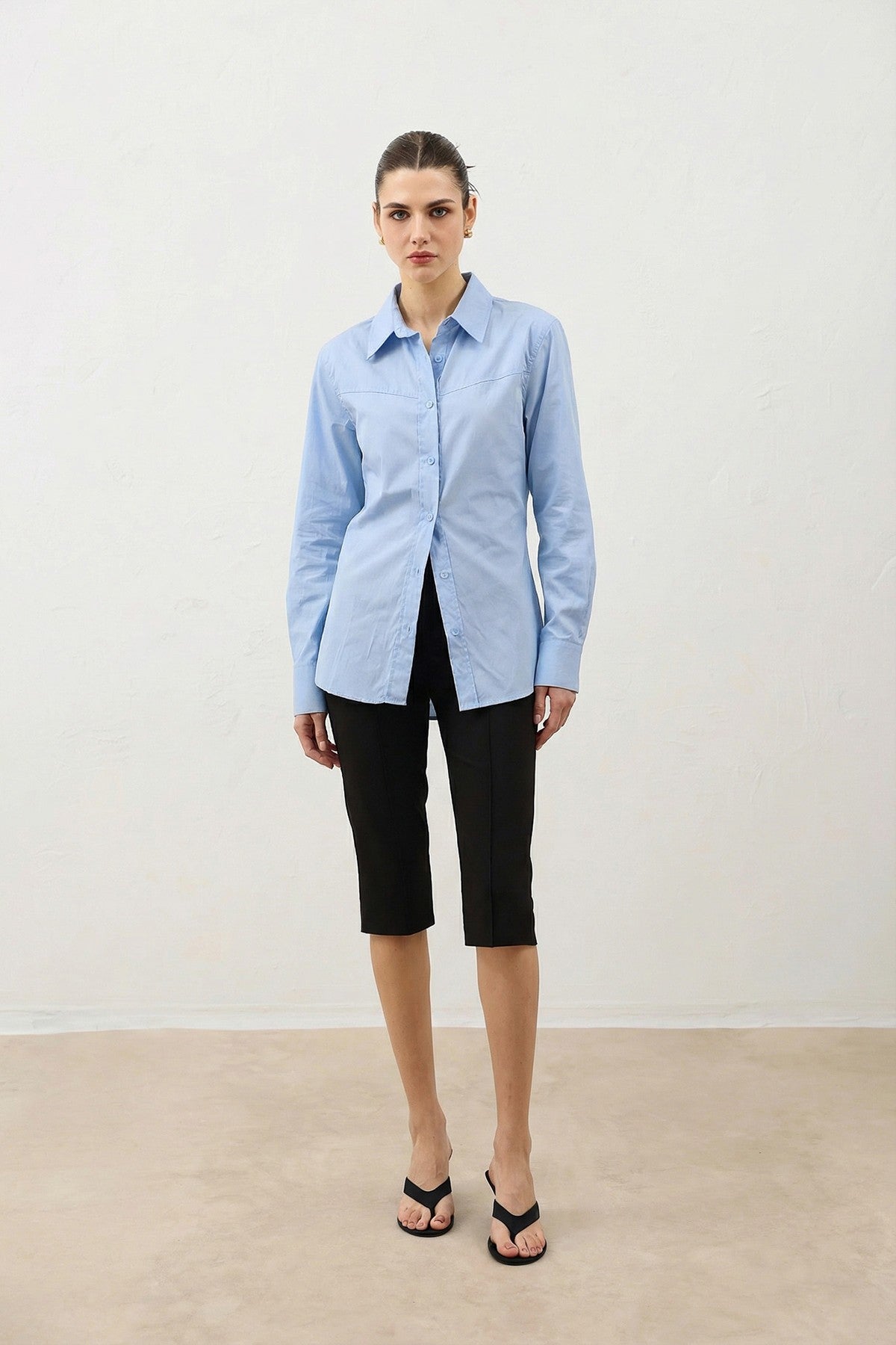 Antioch V-Neck Poplin Women's Shirt