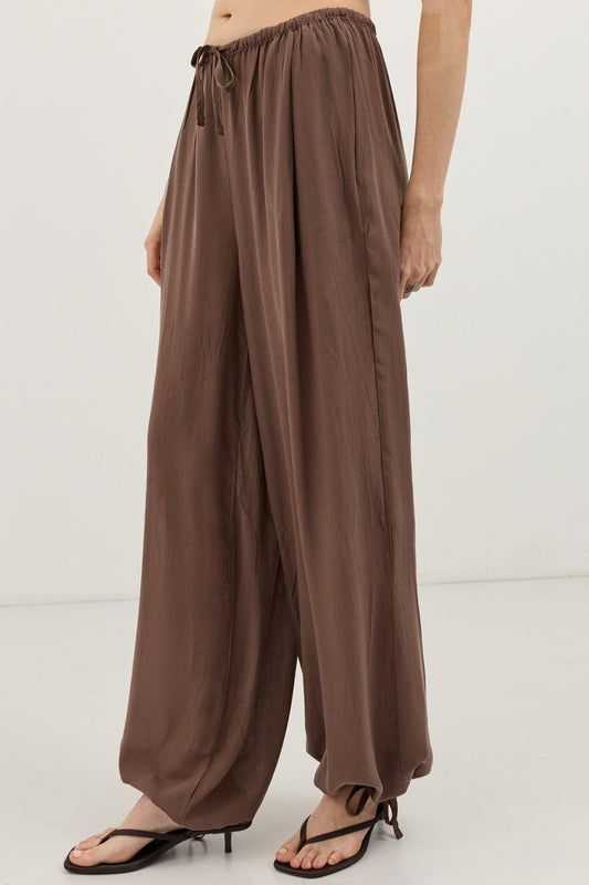 Antioch Lace-Up Balloon-Leg Women's Pants