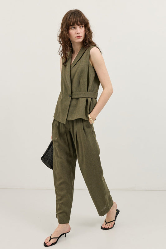 Women's Pleated Pants with Linen Blend
