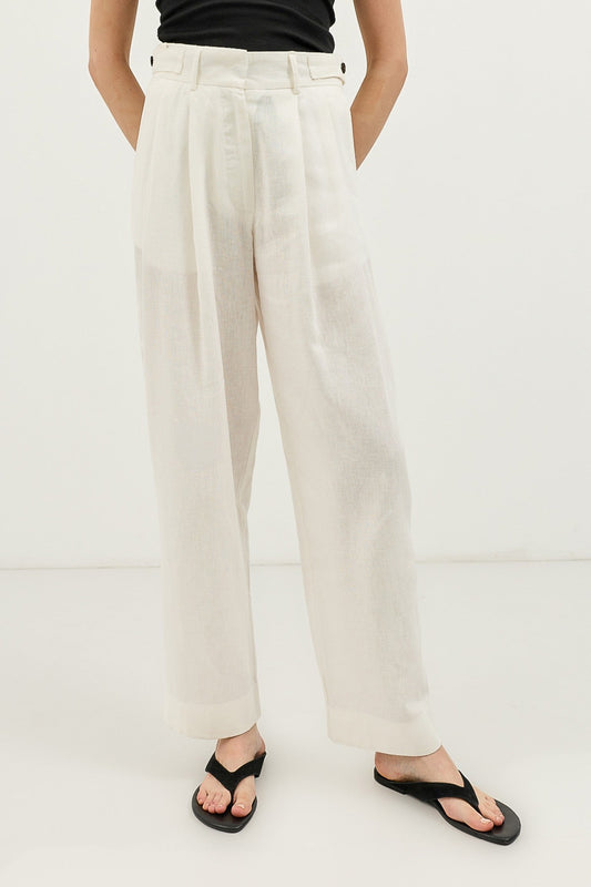 Women's Pleated Pants with Linen Blend