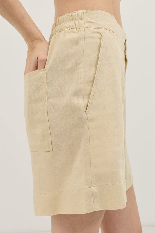 Antioch Women's Linen-Blend Shorts