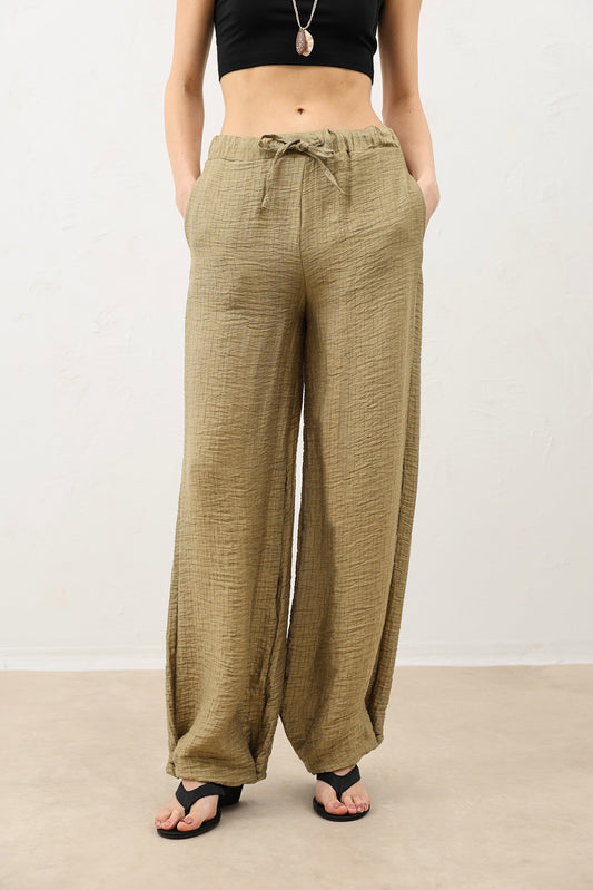 Antioch Adjustable-Leg Flared Women's Pants