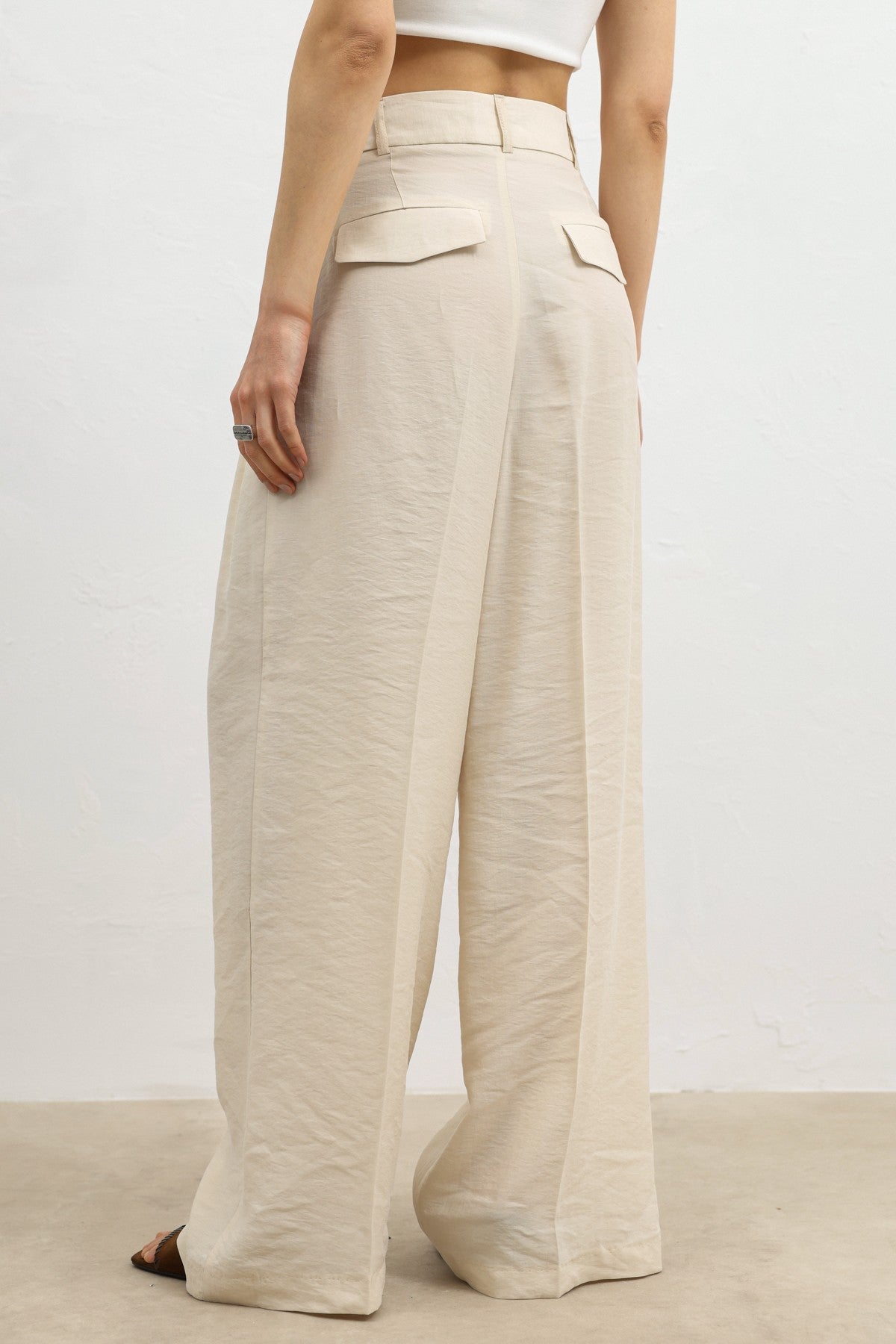 Women's Wide-Leg Pants with Antioch Lyocell Blend