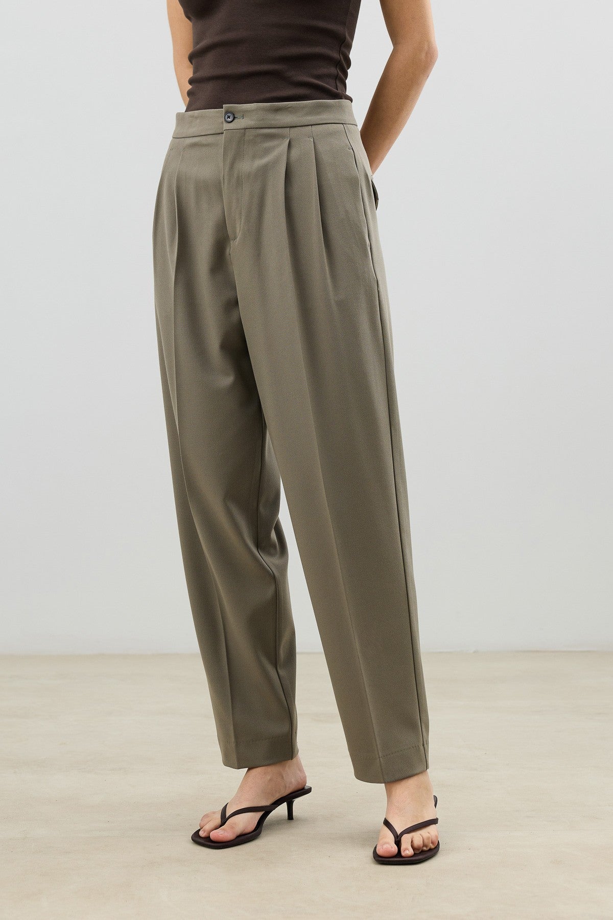 Antioch Women's Double-Pleated Pants
