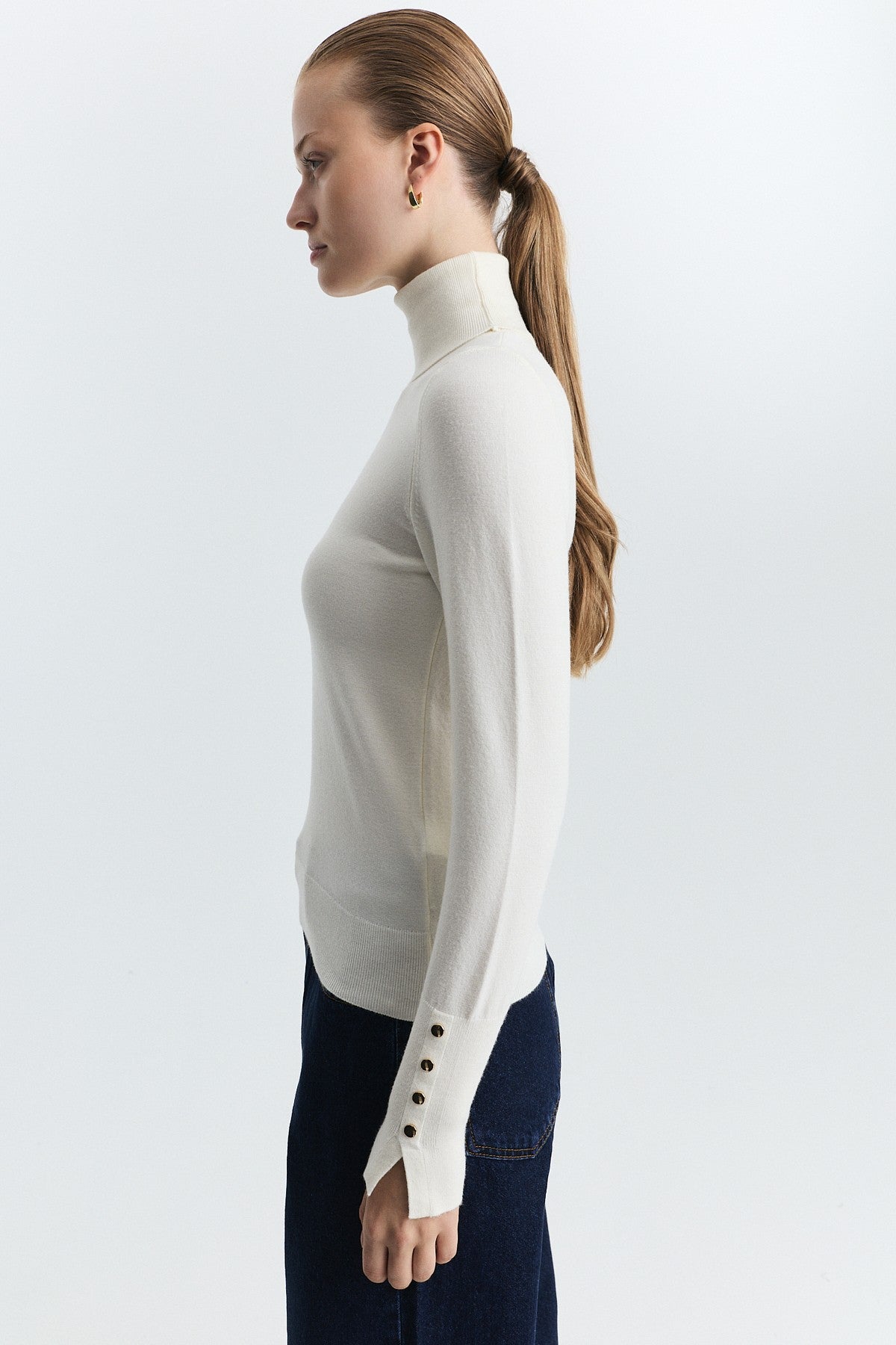 Basic Crew-Neck Sweater
