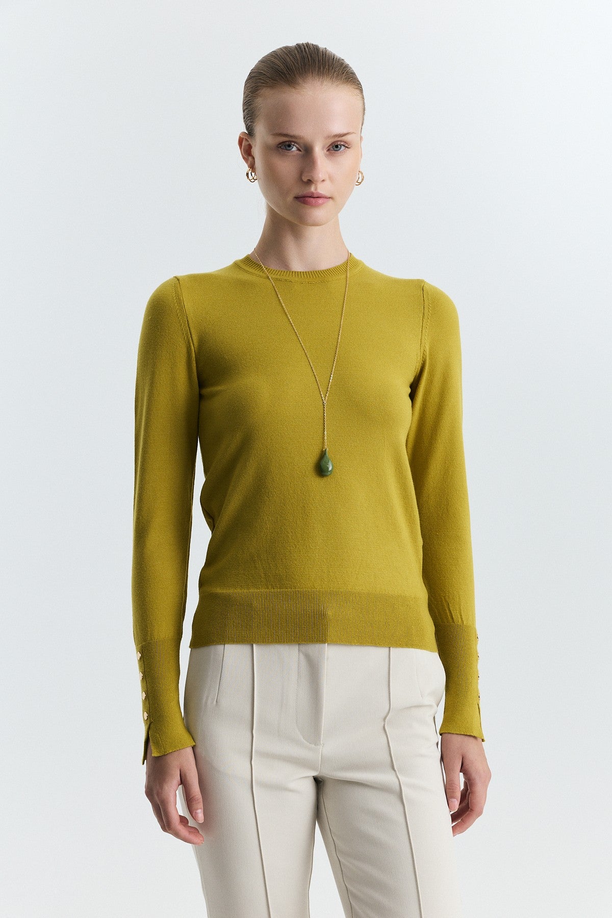 Basic Solid-Color Knit Sweater