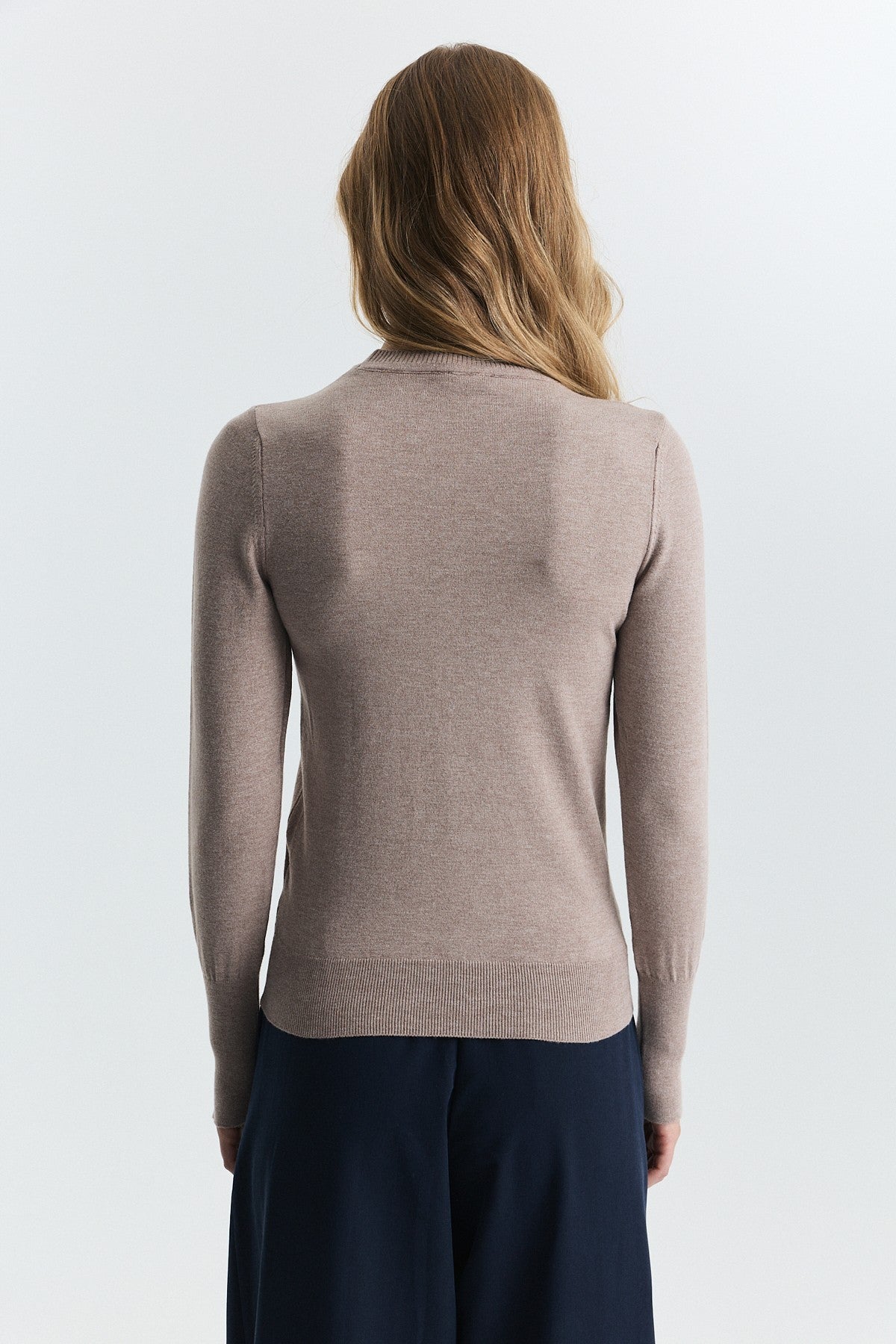 Basic Solid-Color Knit Sweater