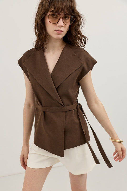 Antioch Women's Vest with Lace Trim and a Linen Blend