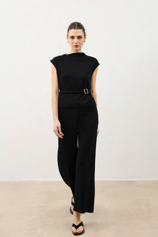 Antioch Kemer Women's Suit Set (Detailed)