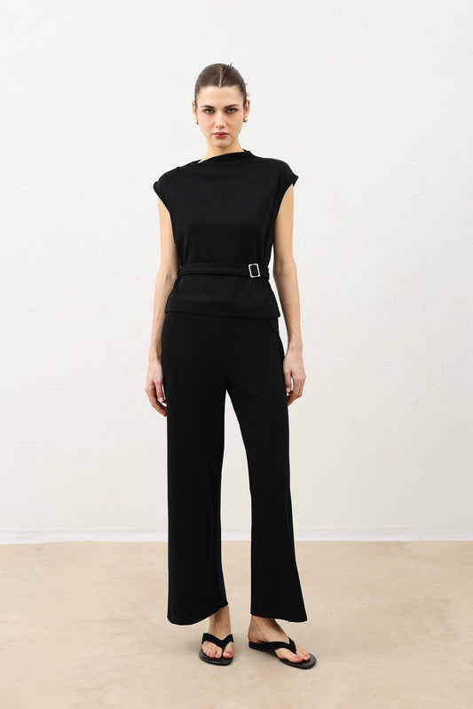 Antioch Kemer Women's Suit Set (Detailed)