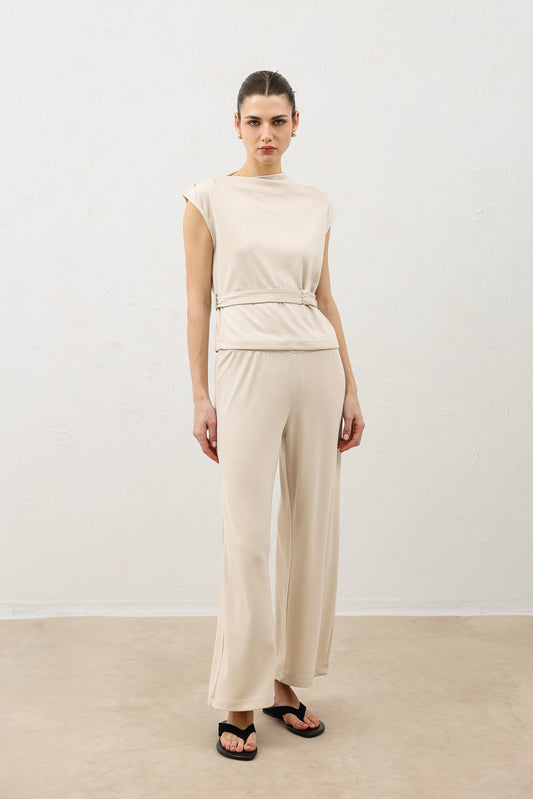 Antioch Kemer Women's Suit Set (Detailed)