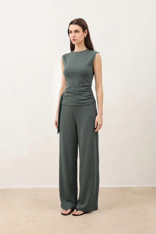 Antioch Toka Women's Set with Detailed Design