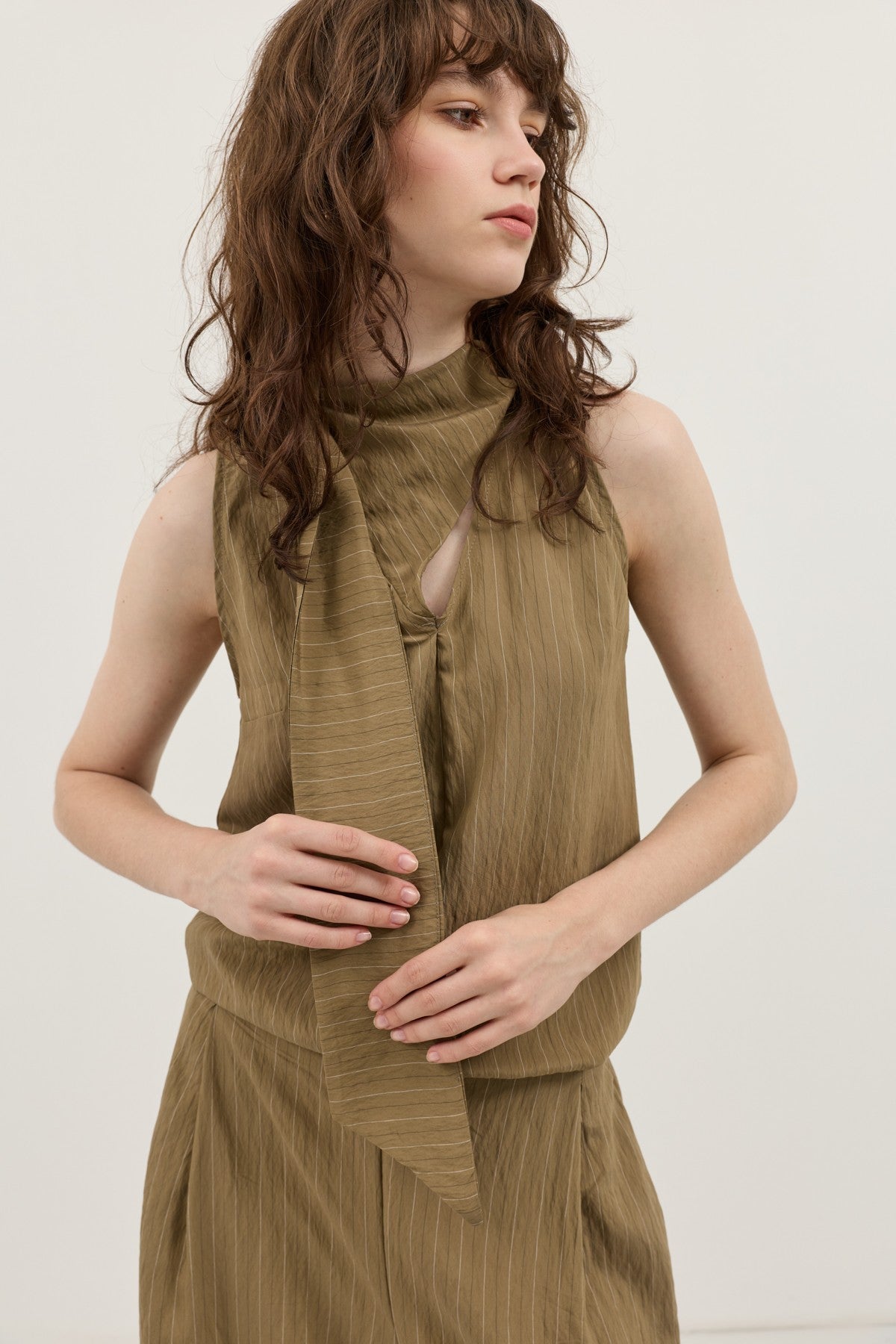 Cream-Colored Shawl-Collar Striped Women's Set